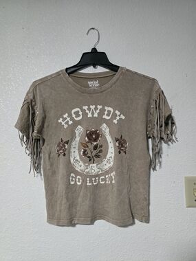 Social Scene Women's 'Howdy Go Lucky' Fringe Short Sleeve Tee - Brown